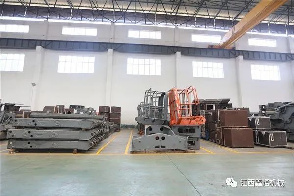 1676345551243163.jpg 640.jpg